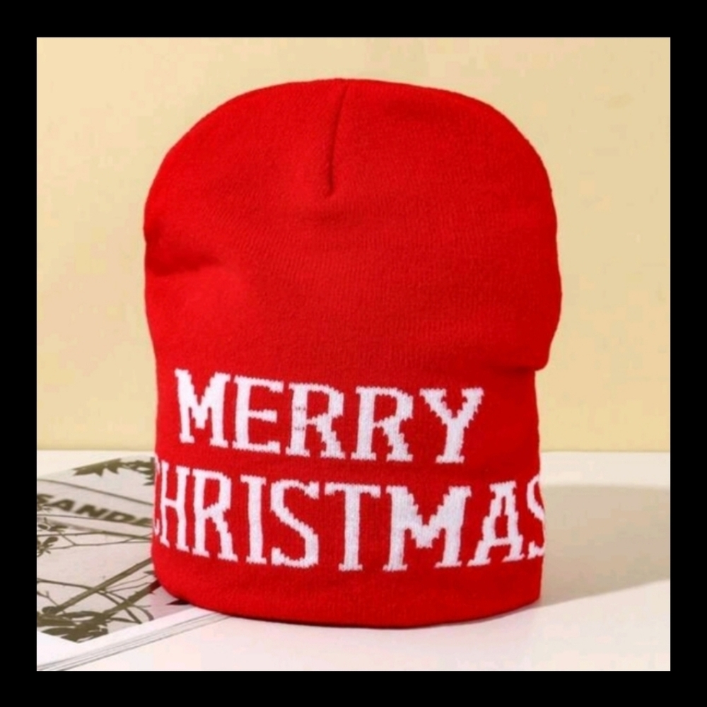 * Women/ Men Christmas Print Beanie Hat (B) NWOT